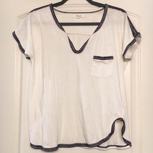 ⚡️SALE⚡️Cute flowy Madewell tee!